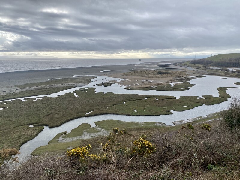 Andrew’s Pant © Alan Hughes cc-by-sa/2.0 :: Geograph Britain and Ireland