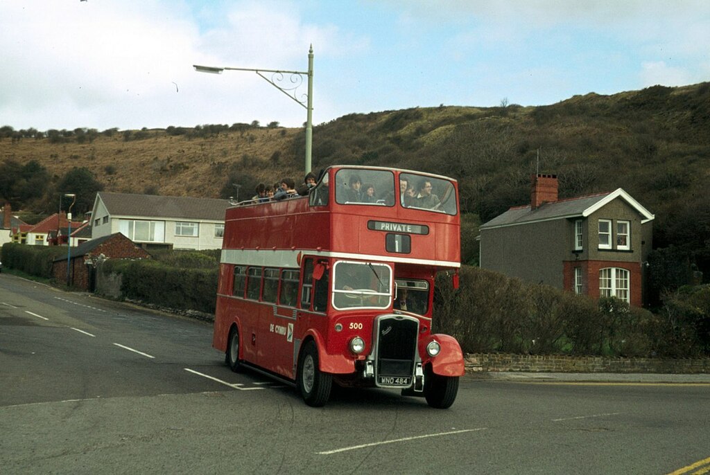 At Limeslade Bay 1979 Alan Murray Rust Cc By Sa 2 0 Geograph Britain And Ireland