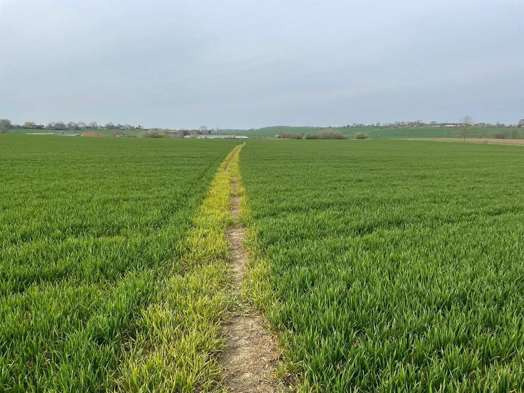 Footpath Towards Lye-end Farm © Philip Jeffrey Cc-by-sa 2.0 :: Geograph 