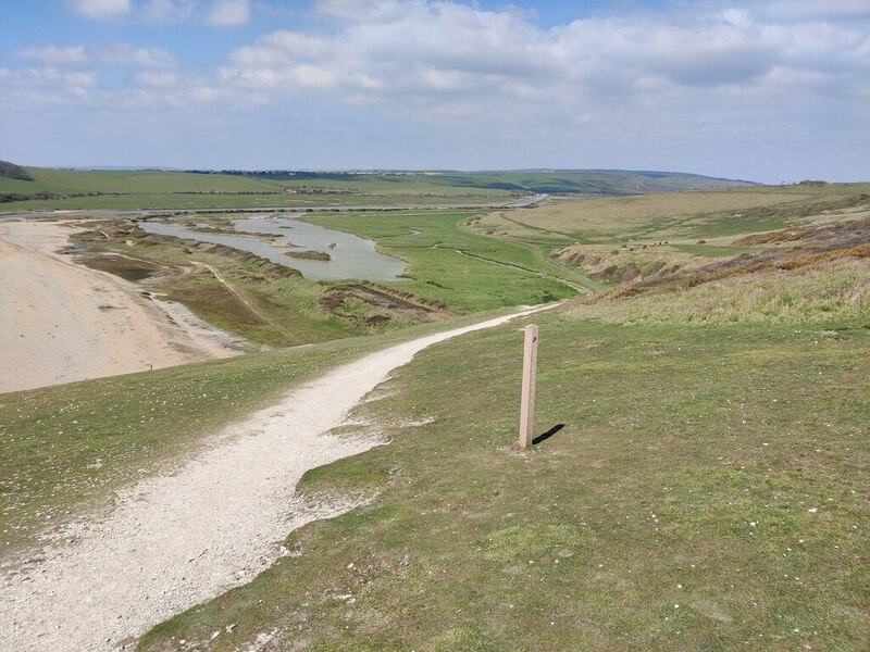 country-park-trail-near-cuckmere-haven-mat-fascione-cc-by-sa-2-0