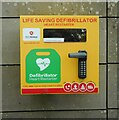 Defibrillator