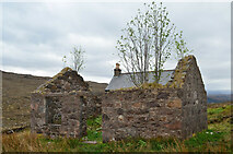 NG9447 : Ruined building behind Coire Fionnaraich bothy by Jim Barton