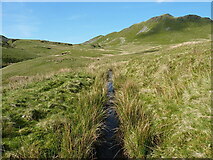 SH7047 : Part of the conduit from Barlwyd to the Fotty-Bowydd reservoirs by Richard Law