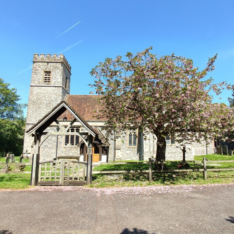 St Michael's Church, Shalbourne © AJD cc-by-sa/2.0 :: Geograph Britain ...