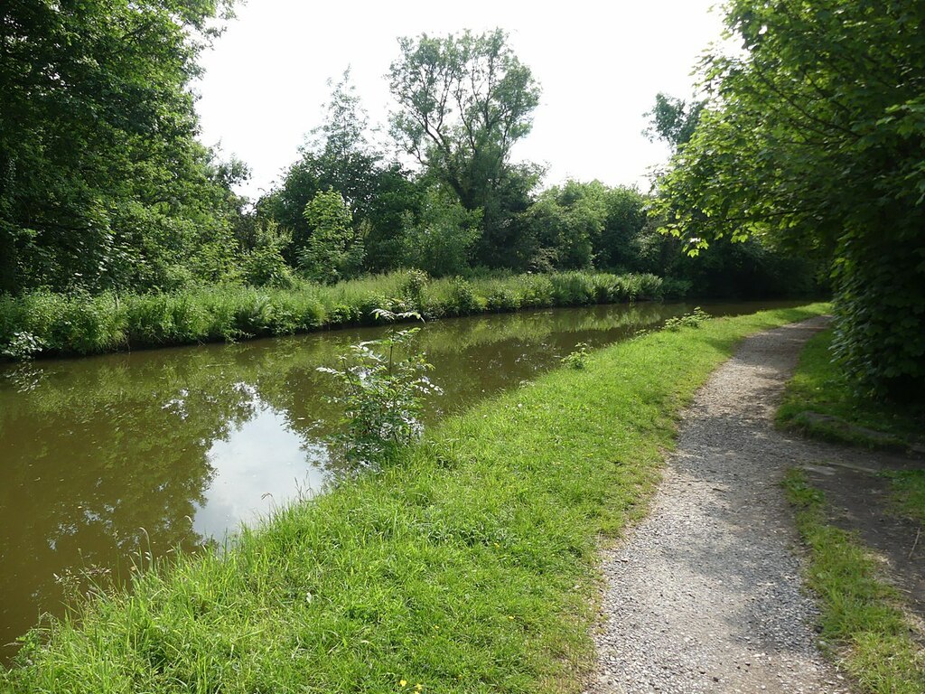 Macclesfield Canal At Shrigley Road... © Alan Murray-Rust Cc-by-sa/2.0 ...