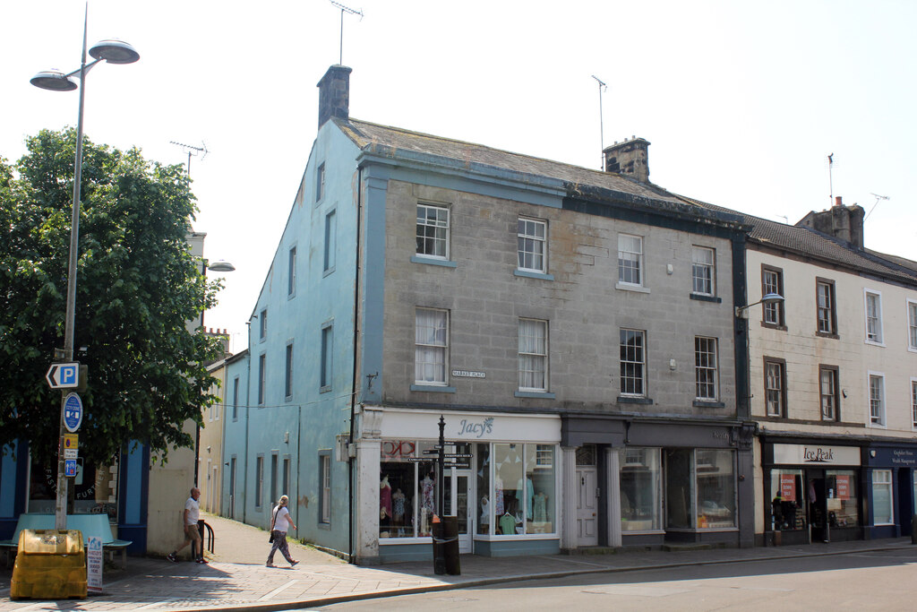 33 and 35 Market Place, Cockermouth © Jo and Steve Turner cc-by-sa/2.0 ...