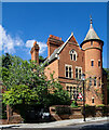 Kensington : The Tower House, Melbury Road