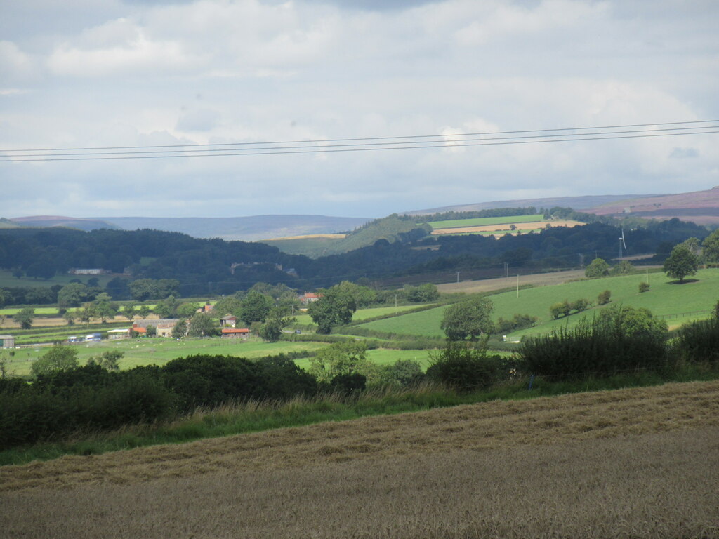 Normanby Hill © T Eyre Cc By Sa20 Geograph Britain And Ireland 8852