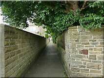 SE1835 : Path from Tunwell Street to Robin Close by Stephen Craven