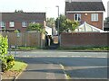 Path between The Parkway and Canterbury Drive