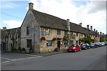 SP2412 : The Lamb Inn by Philip Halling
