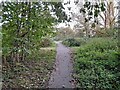 Footpath from the canal to Thane Road