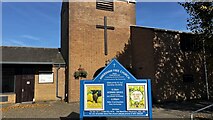 SU9698 : Amersham Free Church, Woodside Road by Bryn Holmes