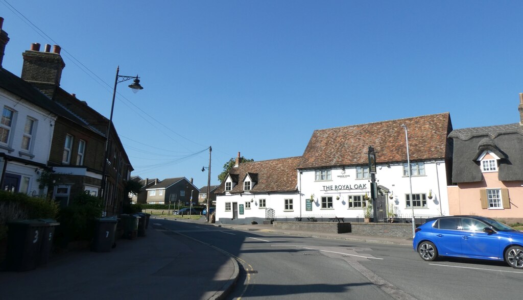 The Royal Oak, Potton © David Smith cc-by-sa/2.0 :: Geograph Britain ...