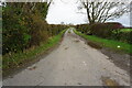 ST3864 : Dolecroft Lane off Wick Road by Ian S