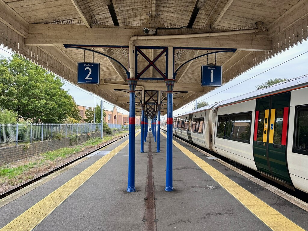 Platforms 1 And 2, King's Lynn Station © Adam Smith Cc-by-sa/2.0 ...