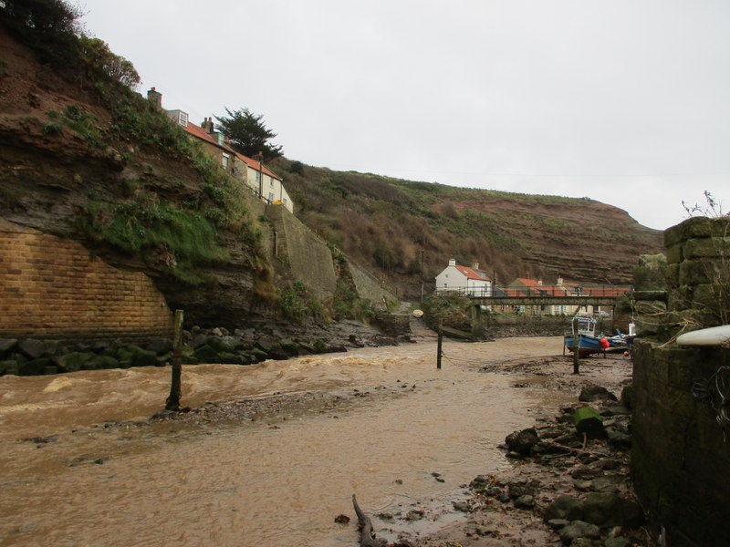 Staithes Beck in spate after heavy ... © Martin Dawes cc-by-sa/2.0 ...