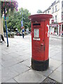 ST7464 : A George V box in Kingsmead Square by Neil Owen