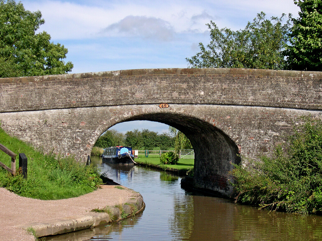 Anchor Bridge near High Offley in... © Roger Kidd cc-by-sa/2.0 ...