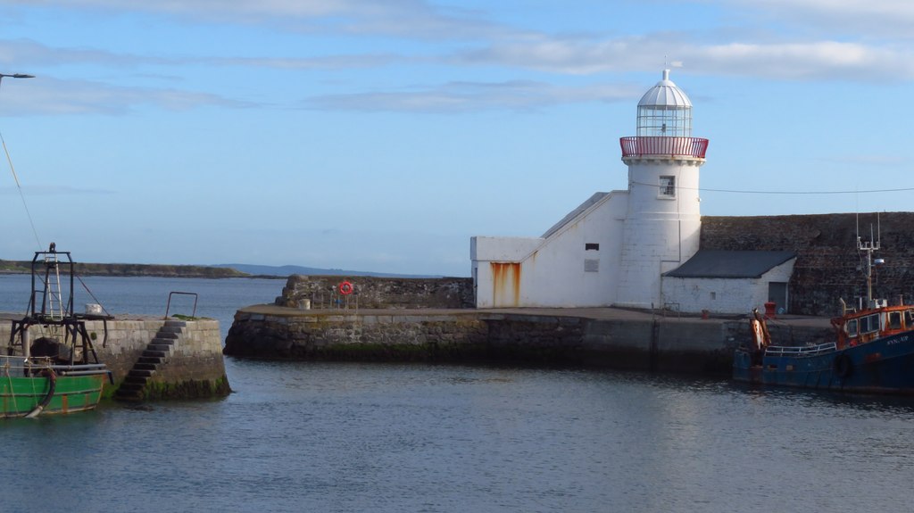 Lighthouse At Balbriggan Harbour © Colin Park Cc By Sa 2 0 Geograph