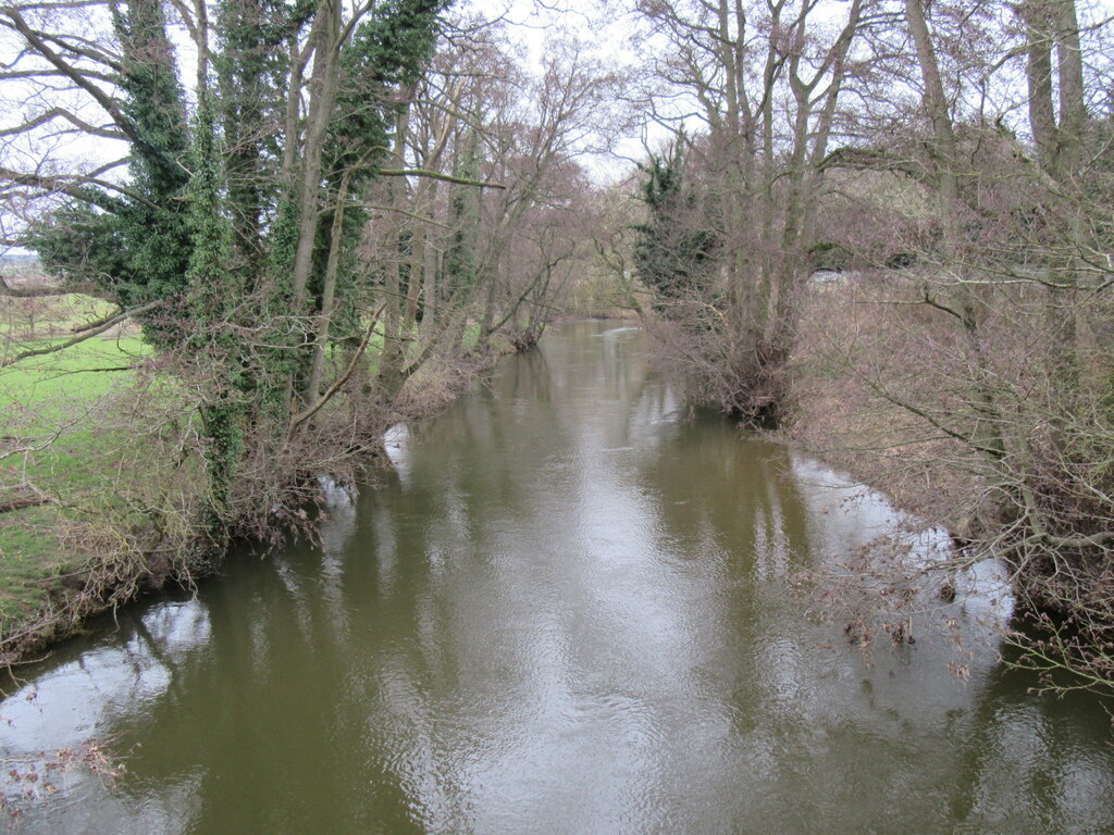 River Rye near the fish farm © T Eyre cc-by-sa/2.0 :: Geograph Britain ...