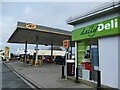 SE3031 : JET filling station and Daily Deli, Dewsbury Road by Stephen Craven