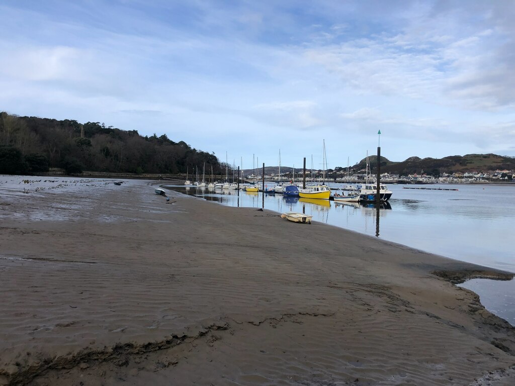 Yachts berthed at Conwy © Eirian Evans cc-by-sa/2.0 :: Geograph Britain ...