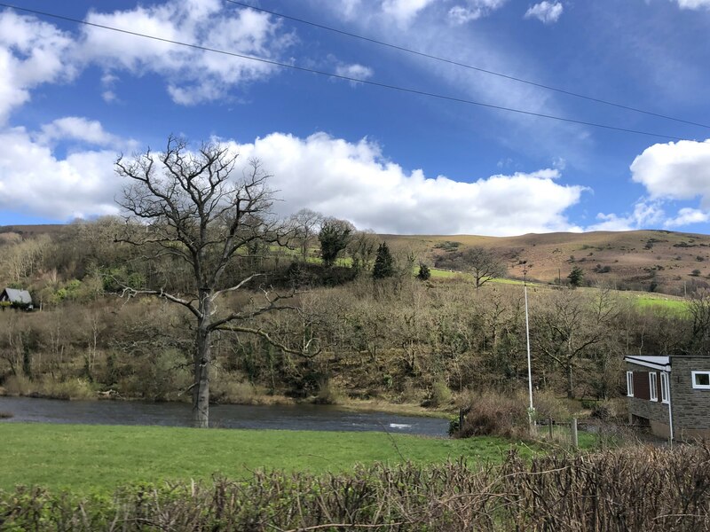 The River Wye at Llanfaredd © Eirian Evans cc-by-sa/2.0 :: Geograph ...