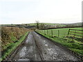 Llwybr a ffordd fynedfa / Path and access road