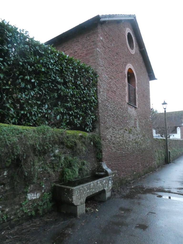 Horse trough at Cockington village \u00a9 David Smith cc-by-sa\/2.0 :: Geograph Britain and Ireland