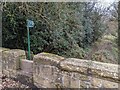 Public footpath to Gardden Wood