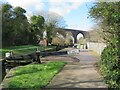 Birmingham Canal Mainline. Wolverhampton - Lock No. 16