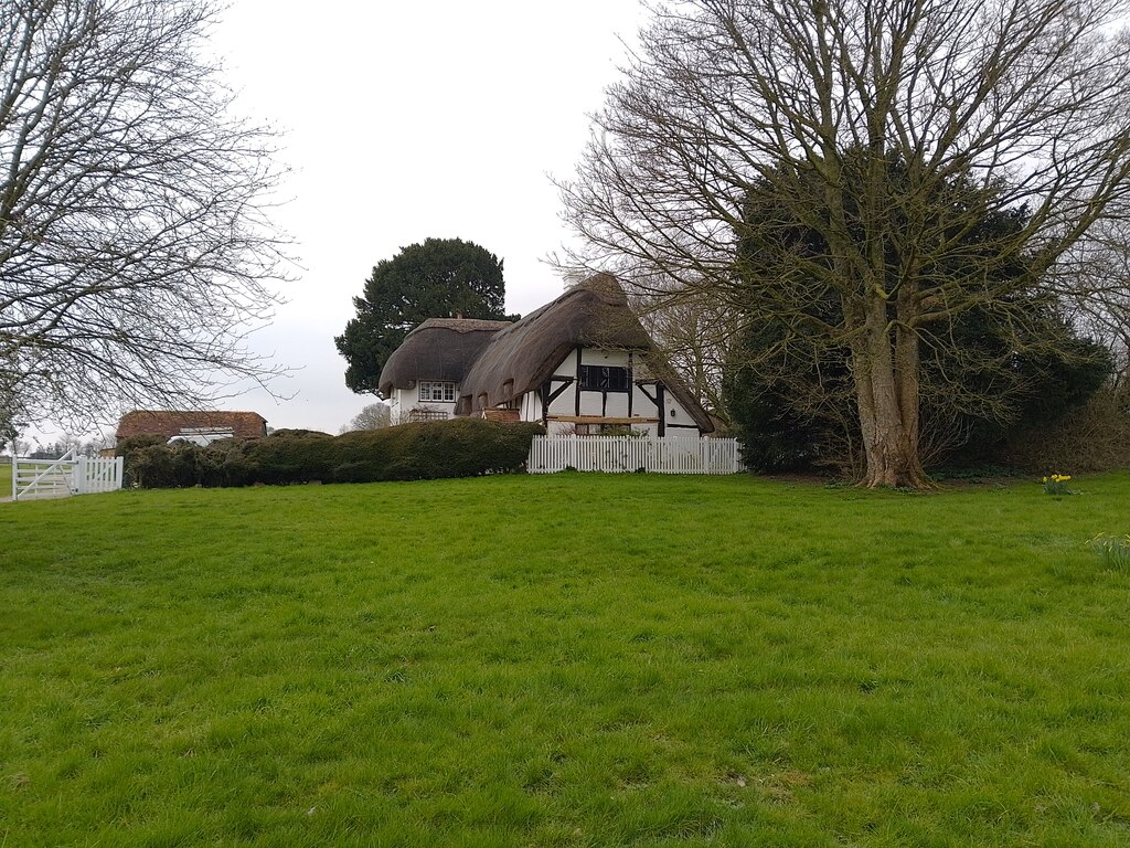 Yew Tree Cottage, Hill Green © Oscar Taylor cc-by-sa/2.0 :: Geograph ...