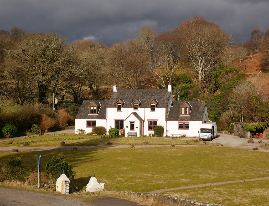 Innish, Clachan Seil © Craig Wallace cc-by-sa/2.0 :: Geograph Britain ...