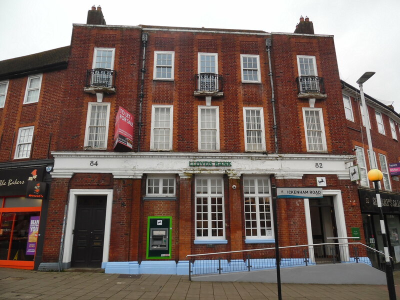 Lloyds Bank branch, Ruislip © David Hillas cc-by-sa/2.0 :: Geograph ...