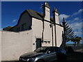 NT6878 : East Lothian Townscape : Gable-end chimney stacks at 2 Coastguard Cottages, Dunbar by Richard West