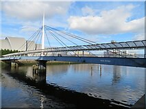 NS5665 : Bells Bridge, Glasgow by Chris Allen