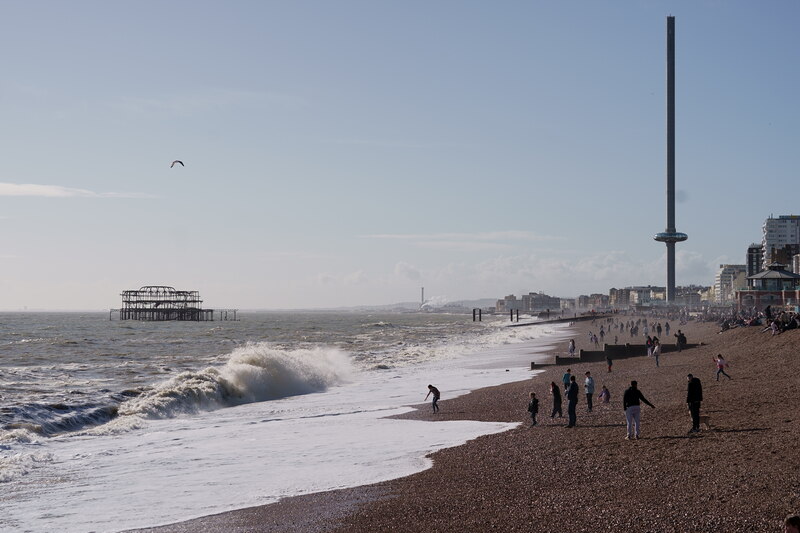 Brighton Beach © Peter Trimming cc-by-sa/2.0 :: Geograph Britain and ...