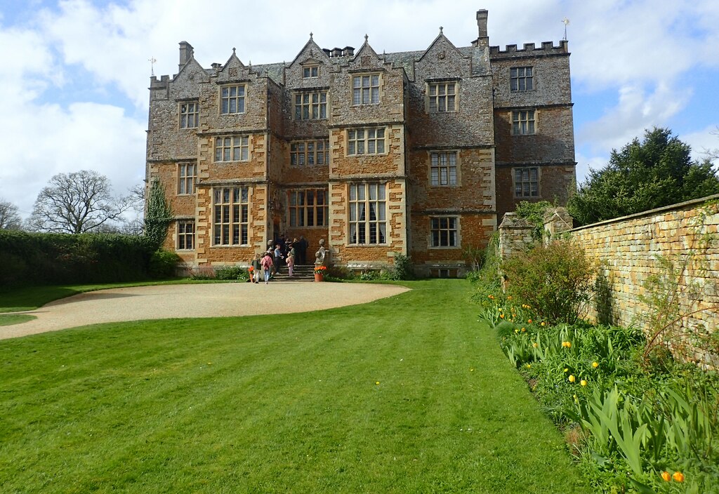 Chastleton House © Marathon Cc-by-sa 2.0 :: Geograph Britain And Ireland