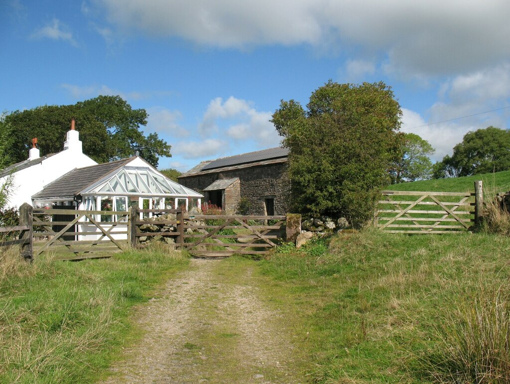 Clay Bottom Farm © Adrian Taylor cc-by-sa/2.0 :: Geograph Britain and ...