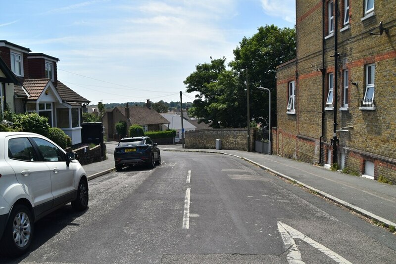 St Mildreds Rd © N Chadwick Cc By Sa20 Geograph Britain And Ireland