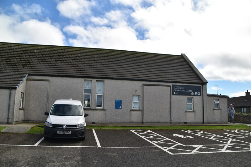 Maeshowe Visitor Centre © N Chadwick cc-by-sa/2.0 :: Geograph Britain ...