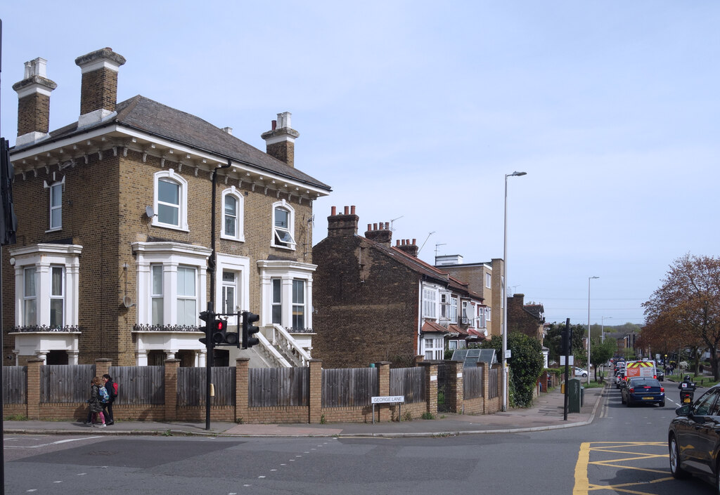 Corner of George Lane, South Woodford © Des Blenkinsopp cc-by-sa/2.0 ...