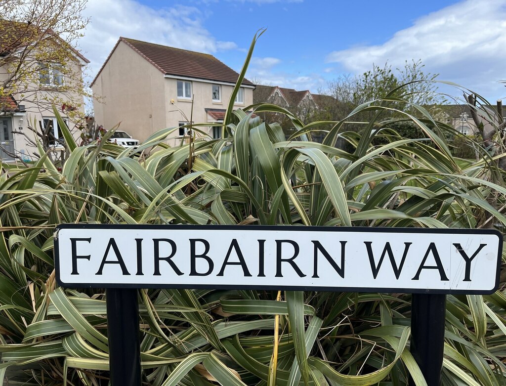 Houses in Fairbairn Way Dunbar © Jennifer Petrie cc-by-sa/2.0 ...