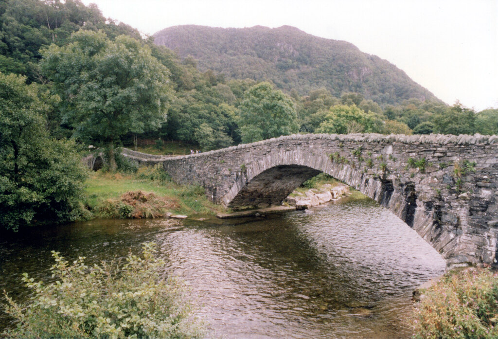 River Derwent Bridge off B5289 Grange © Jo and Steve Turner cc-by-sa/2. ...