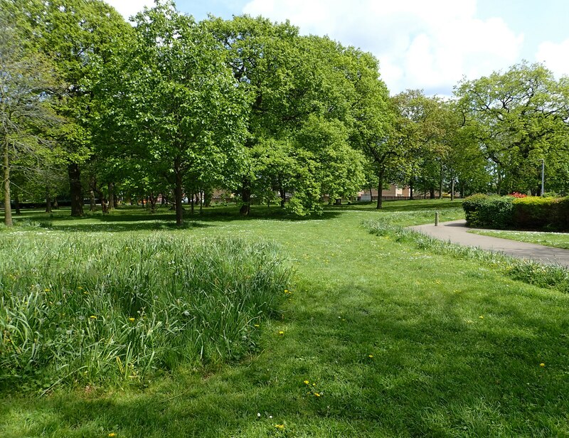 Parkwood Green, Rainham © Marathon cc-by-sa/2.0 :: Geograph Britain and ...