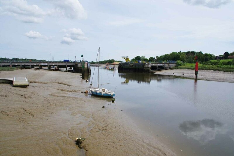 The Colne Barrier © Glyn Baker cc-by-sa/2.0 :: Geograph Britain and Ireland