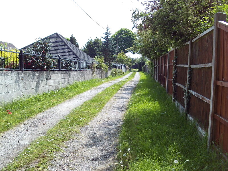 Track off Mill Lane, Wingerworth © Richard Vince cc-by-sa/2.0 ...