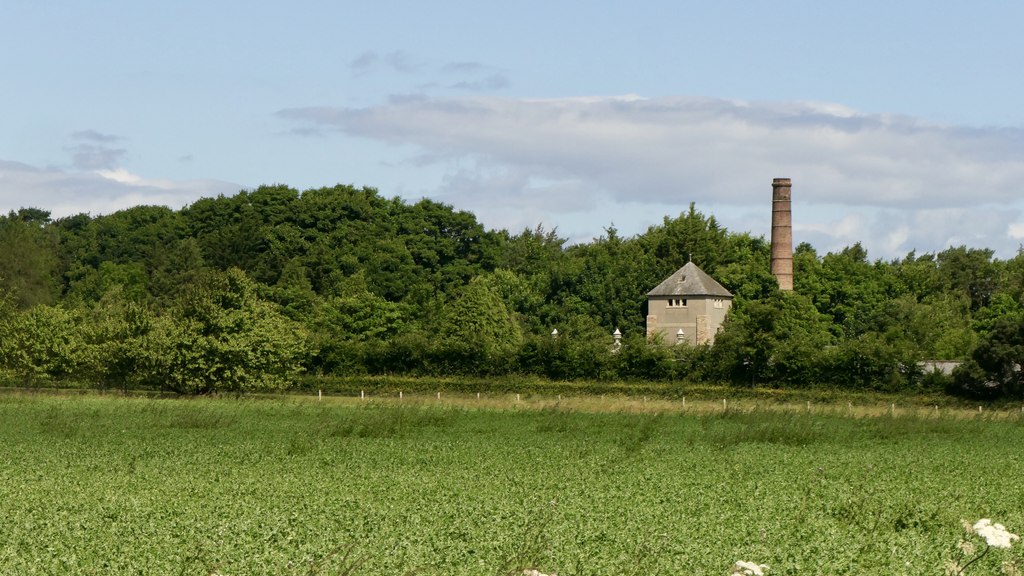 East Fortune Hospital © Richard Webb cc-by-sa/2.0 :: Geograph Britain ...