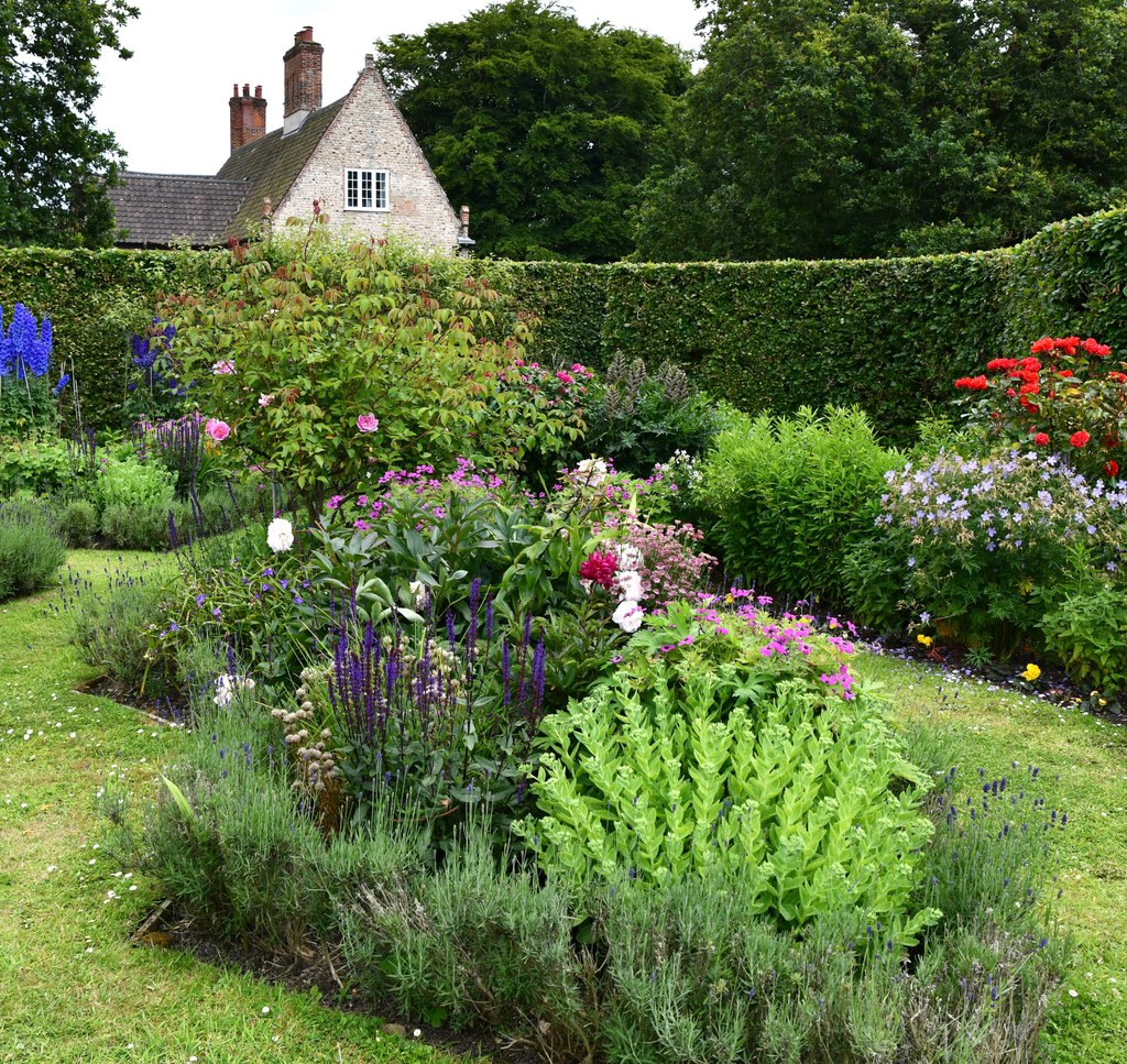 Swafield Hall Open Day: Formal borders © Michael Garlick cc-by-sa/2.0 ...